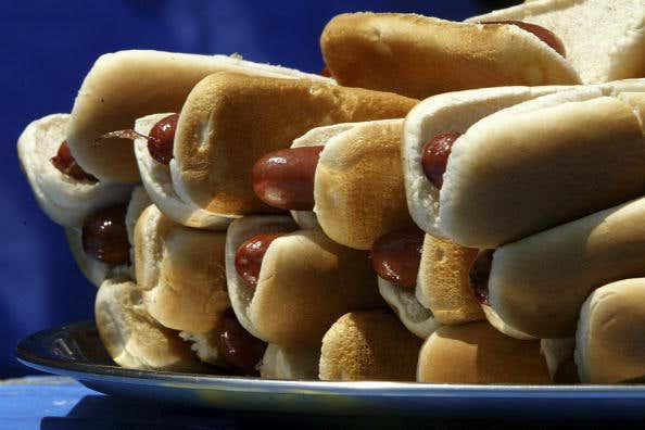 Competitive Eaters Square Off At Fourth of July Hot Dog-Eating Contest